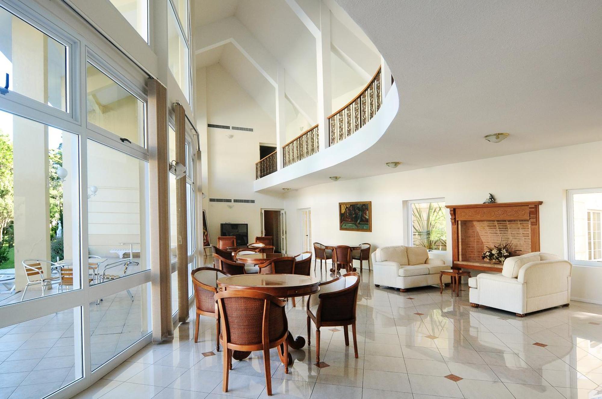 Parque Hotel Jean Clevers Punta del Este Eksteriør billede Interior of the residence