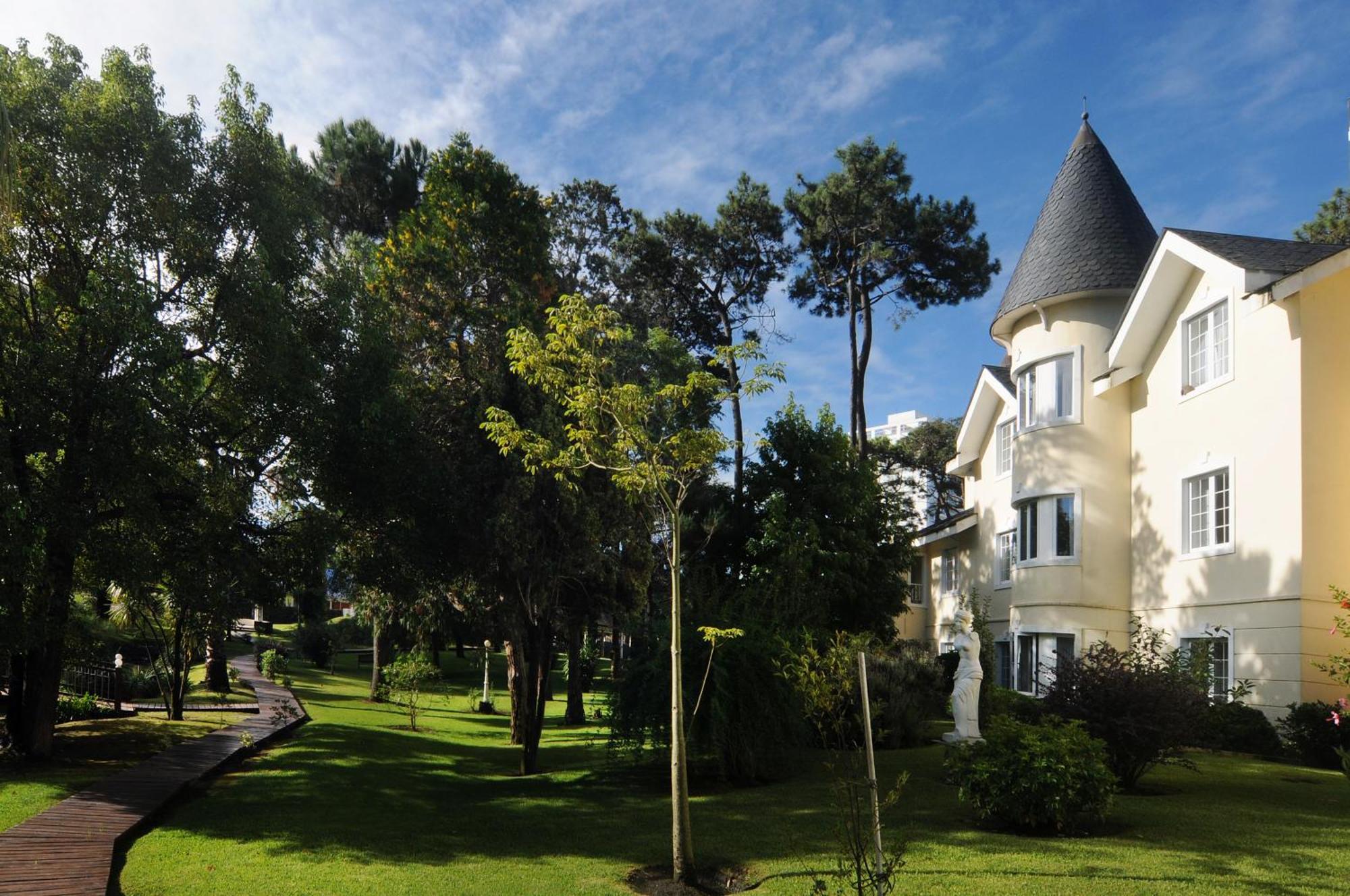 Parque Hotel Jean Clevers Punta del Este Eksteriør billede The hotel