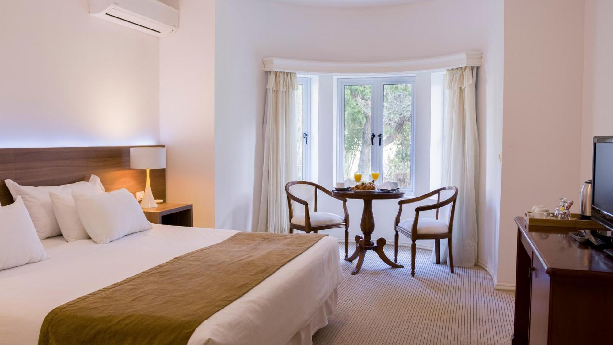 Parque Hotel Jean Clevers Punta del Este Eksteriør billede A room at the hotel