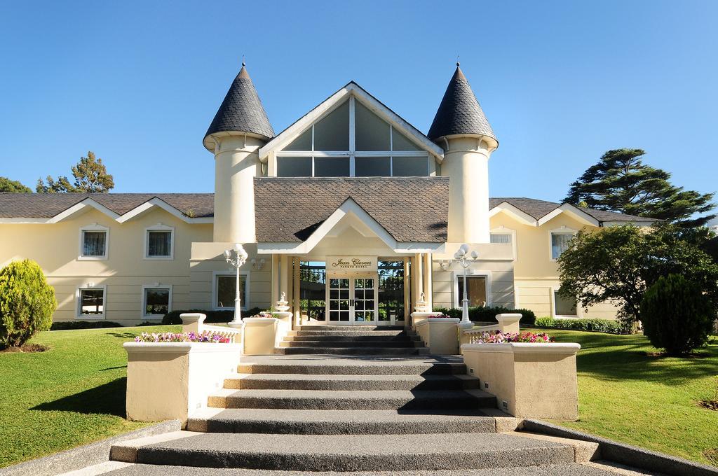 Parque Hotel Jean Clevers Punta del Este Eksteriør billede The main entrance of the hotel