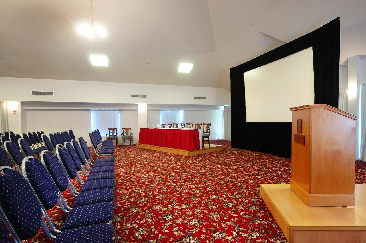 Parque Hotel Jean Clevers Punta del Este Eksteriør billede The main conference room