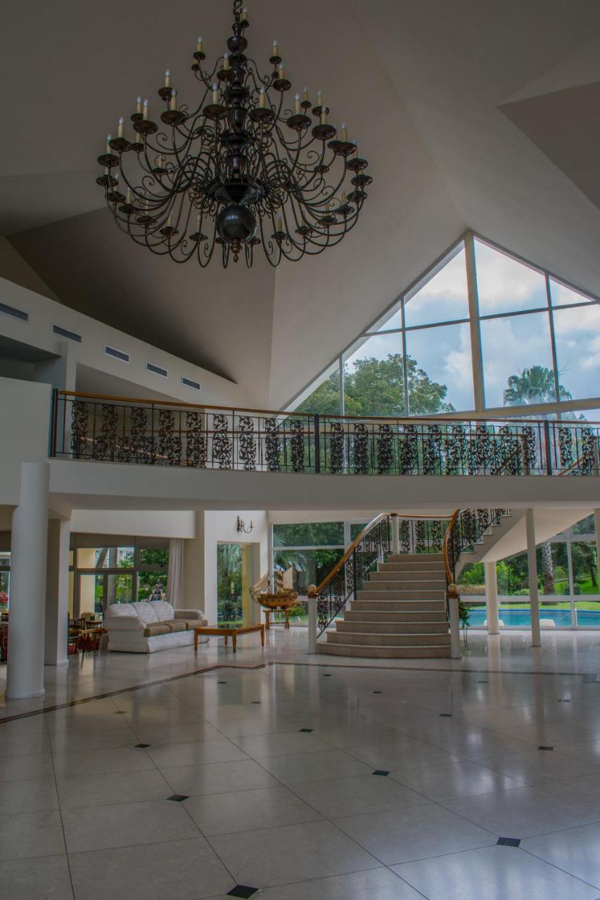 Parque Hotel Jean Clevers Punta del Este Eksteriør billede Interior of the hotel